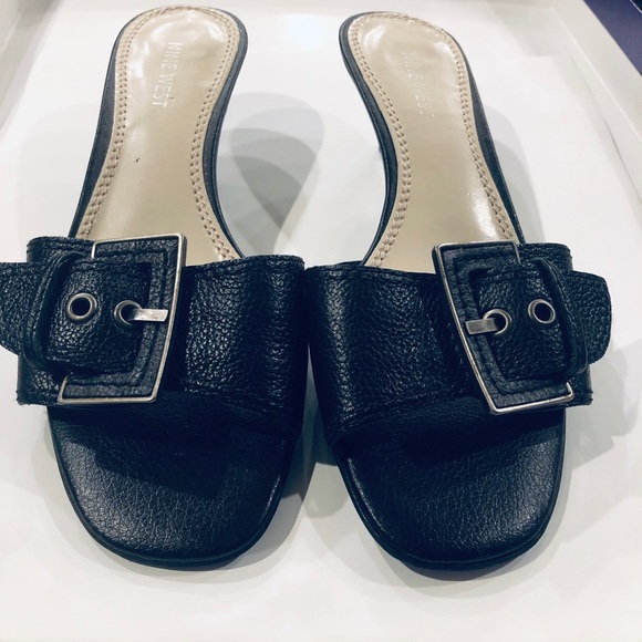 Nine West sandals - Picture 5 of 8